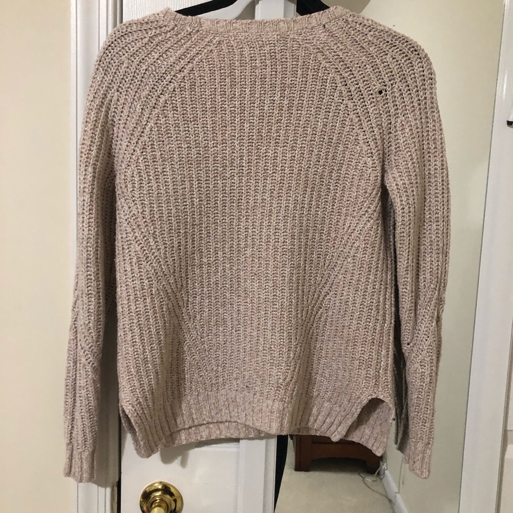 Sweater - Picture 5 of 7